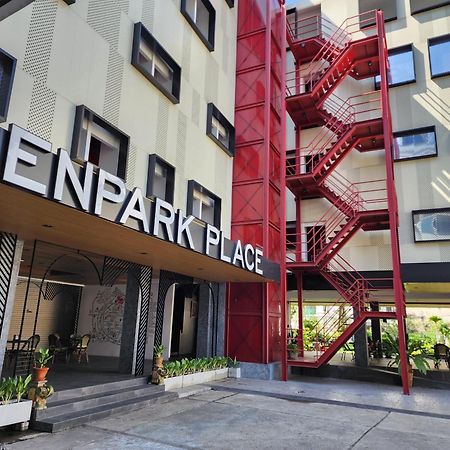 Penpark Place Bangkok Luaran gambar